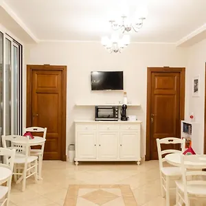 4* Alojamento de Acomodação e Pequeno-almoço Taormina B&B